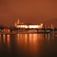 Krakowska Noc Muzeów 2010 To już dziś. Od 18 do 2 w nocy. W ubiegłym roku muzea podczas tej jednej, specjalnej nocy odwiedziło 150 tysięcy osób. Jak będzie w tym roku? Czy Krakowianie pobiją...