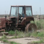 rusty_tractor_1
