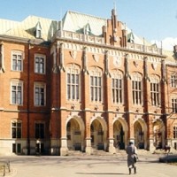 647 ROK AKADEMICKI NA UJ W piątek (1 października) Stanisław Kracik, wojewoda małopolski weźmie udział w inauguracji roku akademickiego na Uniwersytecie Jagiellońskim w Krakowie. Uroczystość odbędzie się o godz. 11.00 w auli Auditorium Maximum przy...