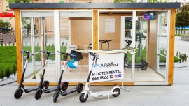 Galeria Krakowska z wypożyczalnią hulajnóg elektrycznych